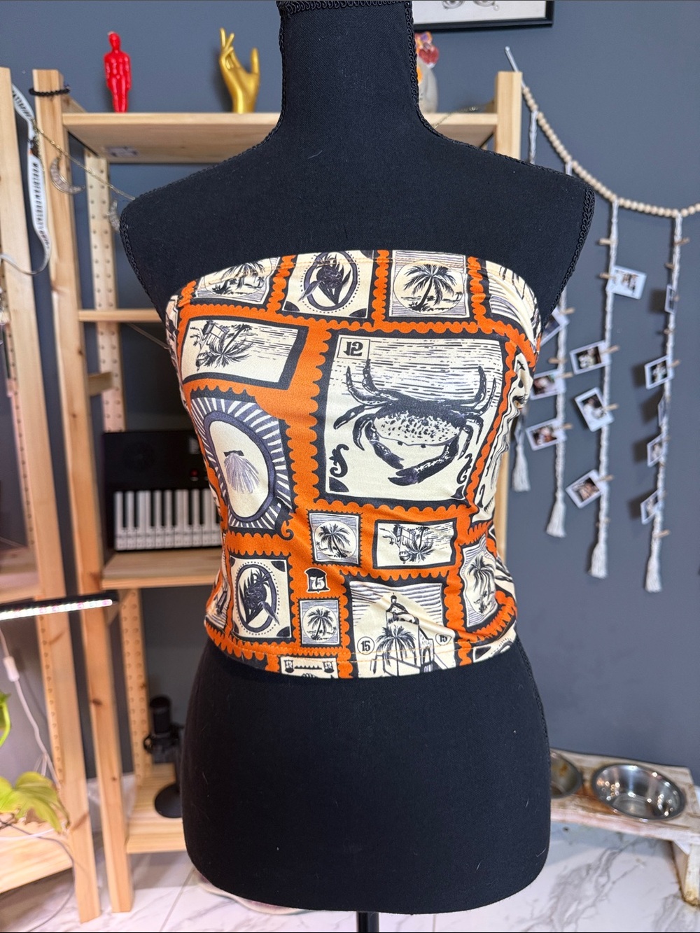 Vintage-Inspired Orange Graphic Strapless Tube Top